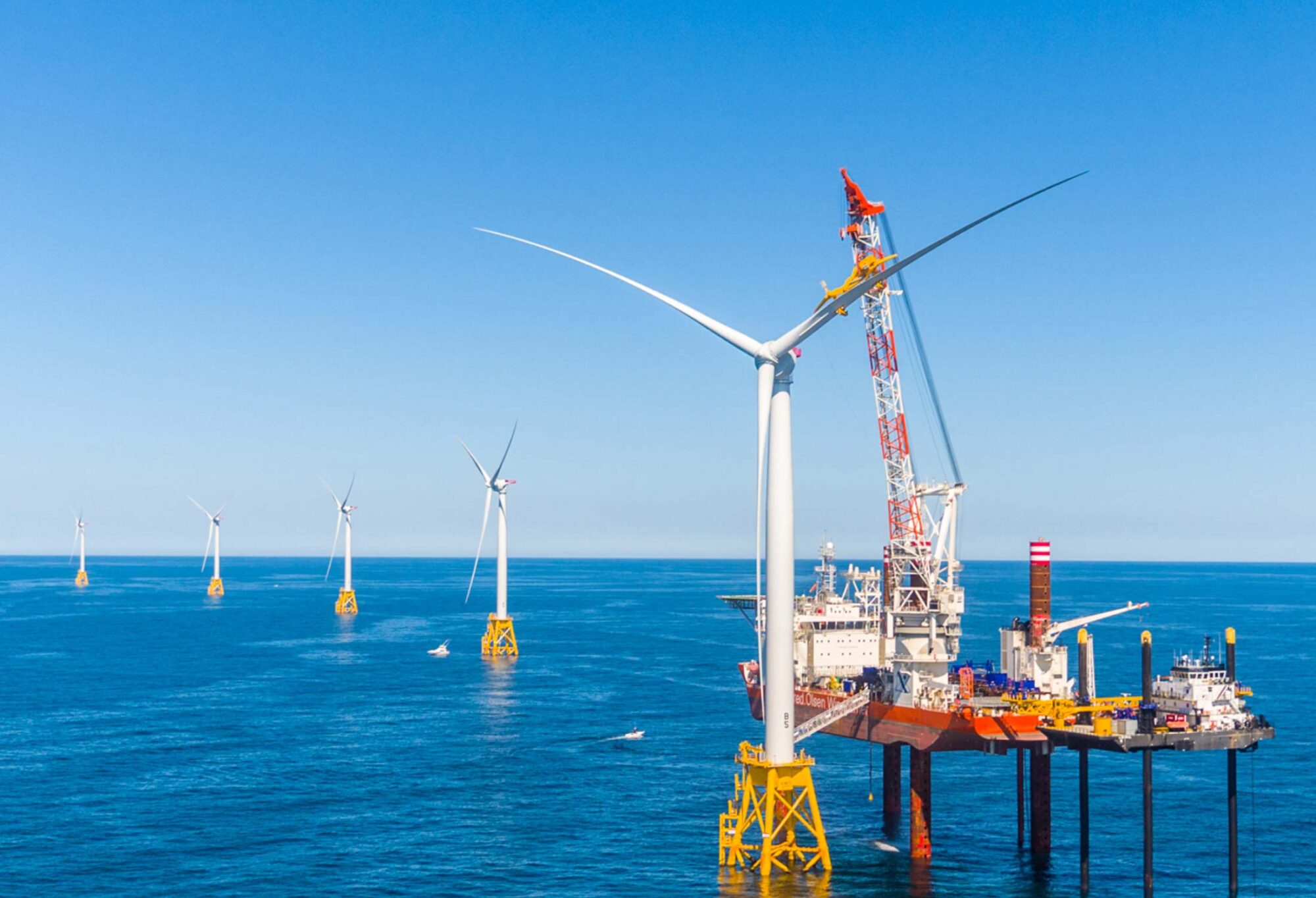 Construction on Deepwater Wind offshore wind turbine